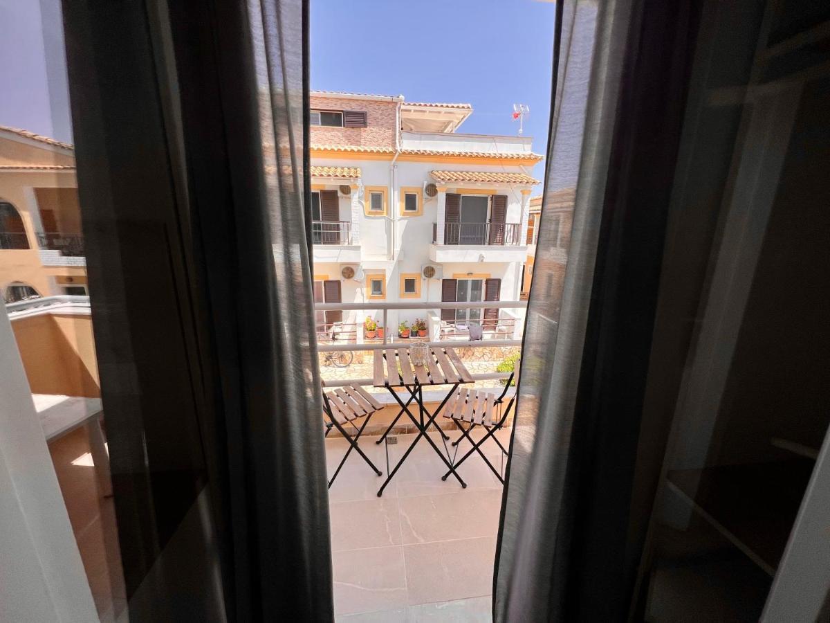 Issos Residence Agios Georgios  Exteriér fotografie