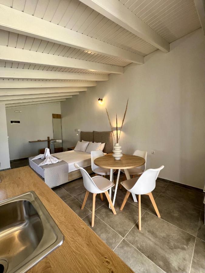 Issos Residence Agios Georgios  Exteriér fotografie